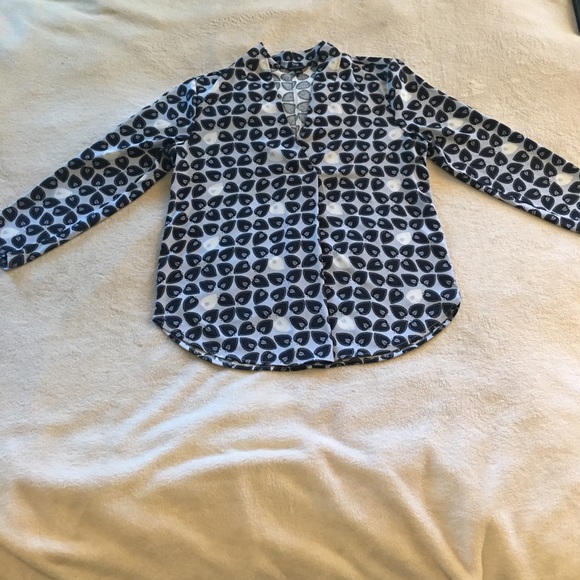 Ann Taylor Leaf Pattern Motif Work Blouse - Picture 13 of 13